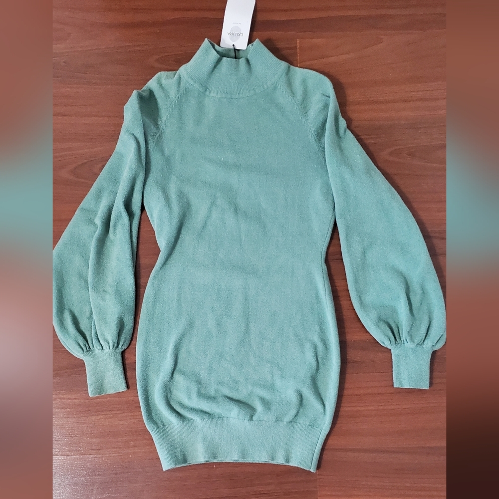 Exlura Green Long Sleeve Dress